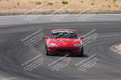 media/Jun-01-2025-CalClub SCCA (Sun) [[eae223c5dd]]/Group 1/Track Event 4/